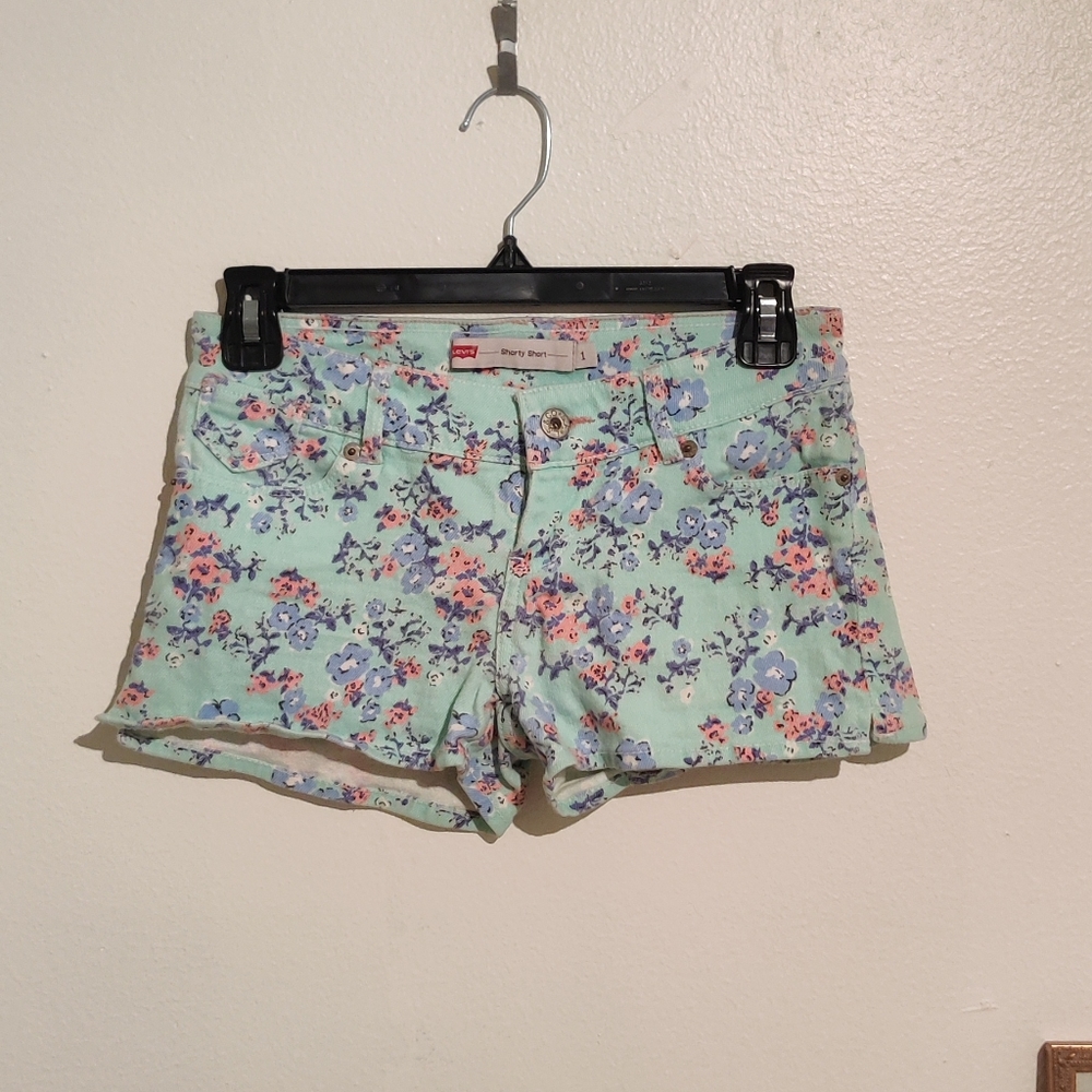 Levi's Shorty Shorts